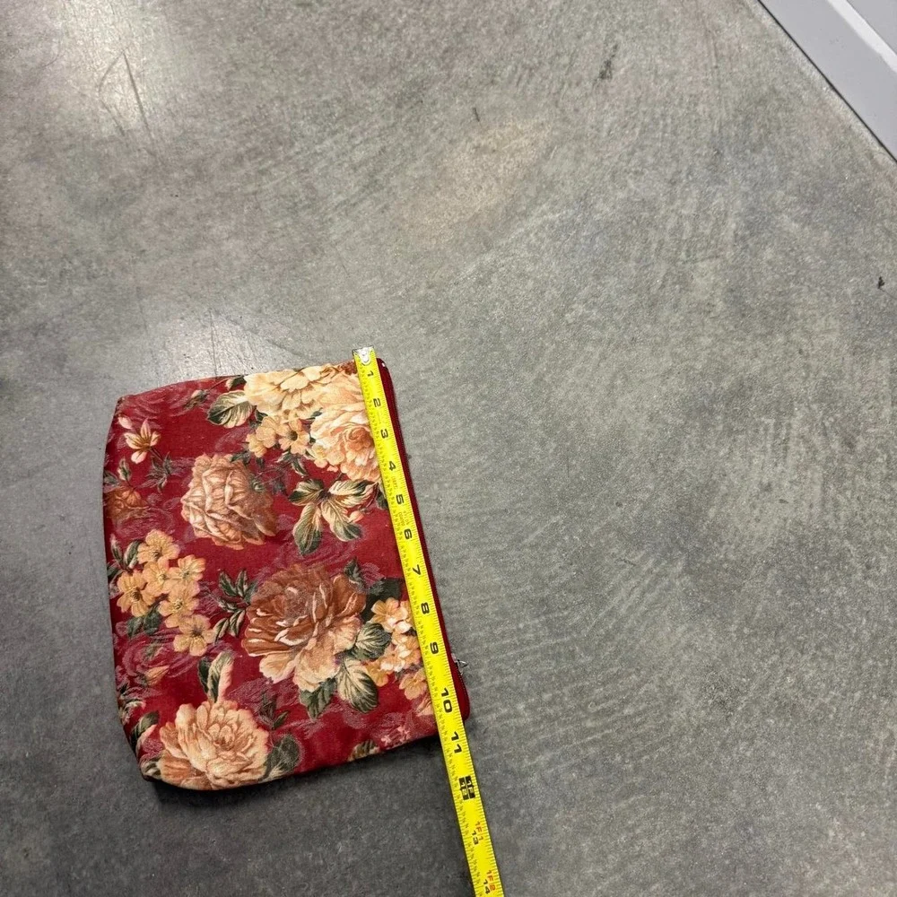 Vintage 70's Floral Zipper Cosmetic Makeup Travel Pouch Burgundy Rose Print Bag